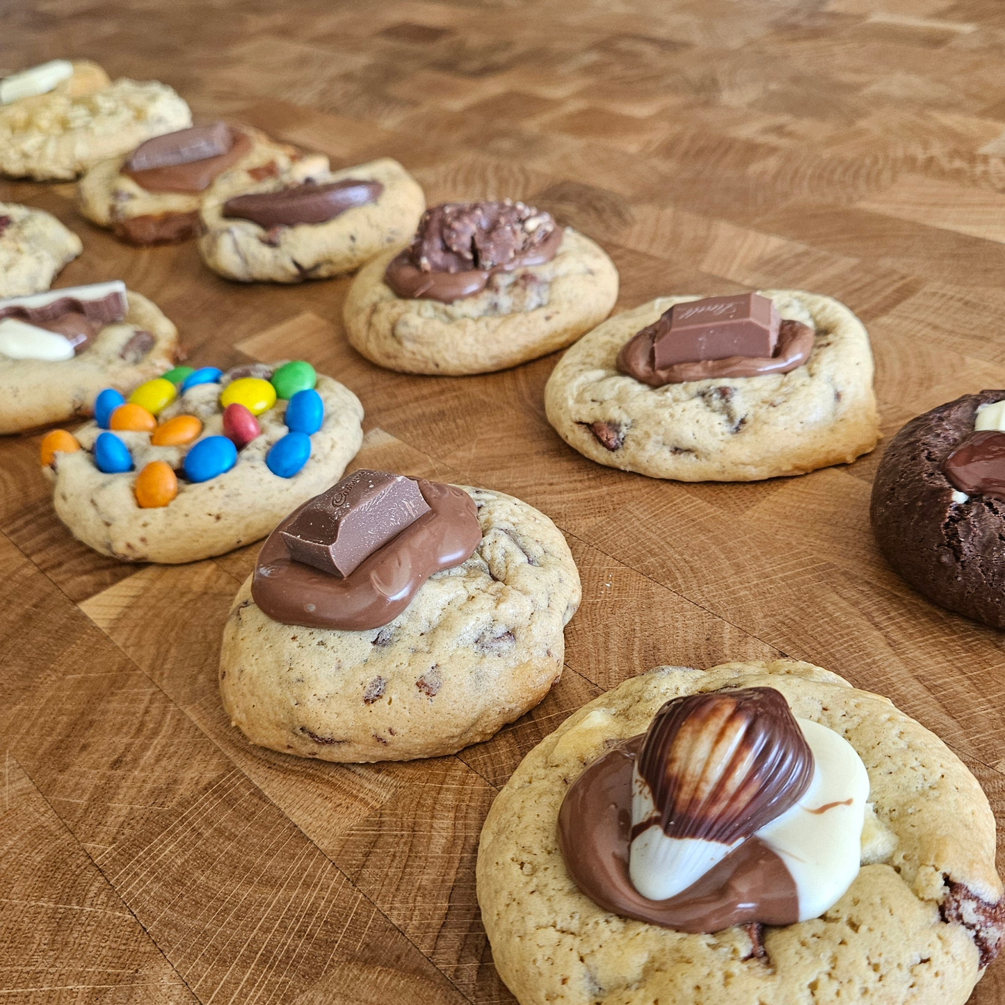 Create Your Own Stuffed Cookie Box